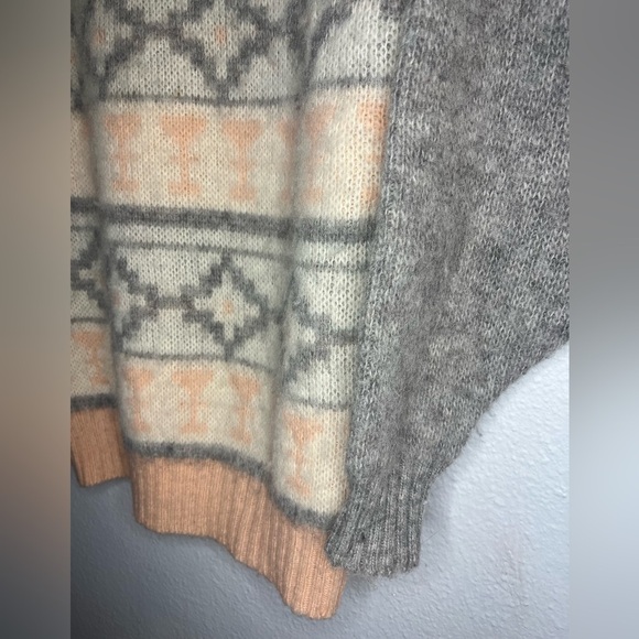 Vintage Alafoss Icewool Icelandic Wool Sweater Small Peach Gray Nordic Fair Isle - Picture 4 of 6
